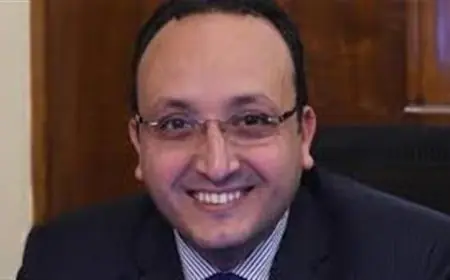 رد قوي من هاني يونس على انتقادات مواطن بشأن الإنفاق على الطرق والكباري فيديو