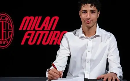 الموهبة الجزائرية يانيس مسعودي يبرم أول عقد احترافي مع نادي ميلان