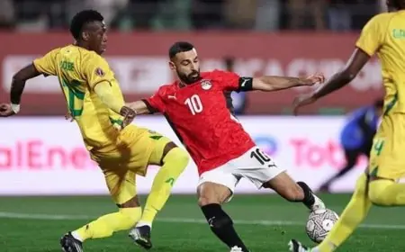توقعات مثيرة لتشكيل مصر في مواجهة جنوب أفريقيا تغييرات مهمة في الدفاع والوسط