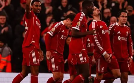 ليفربول يحقق انتصاراً ثميناً على وولفرهامبتون بثنائية رغم غياب صلاح في الدوري الإنجليزي