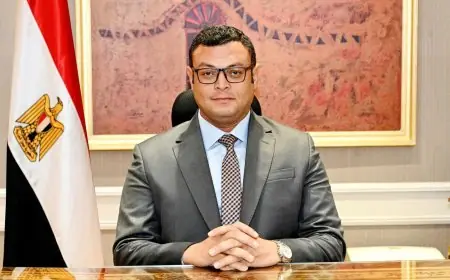 وزير الإسكان يواجه مخالفات البناء في غرب بورسعيد بإصدار 5 قرارات إزالة