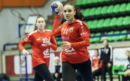 مواجهة مثيرة لسيدات يد الأهلي ضد الشمس في الدوري