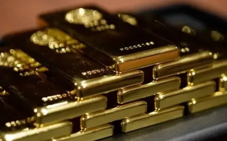 بعد الارتفاعات القياسية في «المعدن الأصفر».. خبير اقتصادي يوضح خيارات الاستثمار البديلة للذهب