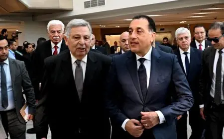 رئيس الوزراء يزور أقسام المستشفى الجامعي بجامعة الجيزة الجديدة للتفقد والاطمئنان