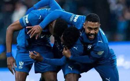 تشكيلة نارية للهلال أمام الخلود: ثلاثي الهجوم القوي وسط غياب سالم