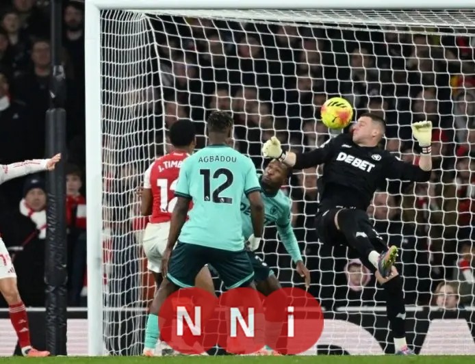 أرسنال يحقق الفوز بفضل النيران الصديقة أمام ولفرهامبتون شرط الحظ