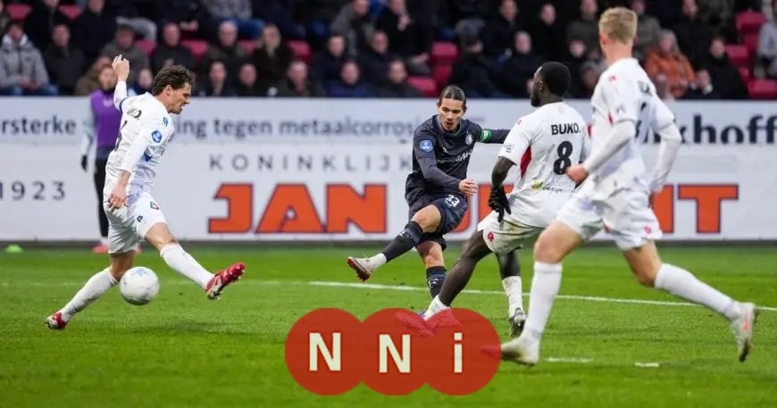 فان بيرسي يمتدح نجم الجزائر أنيس حاج موسى بعد اتباع النصائح وتألقه المذهل