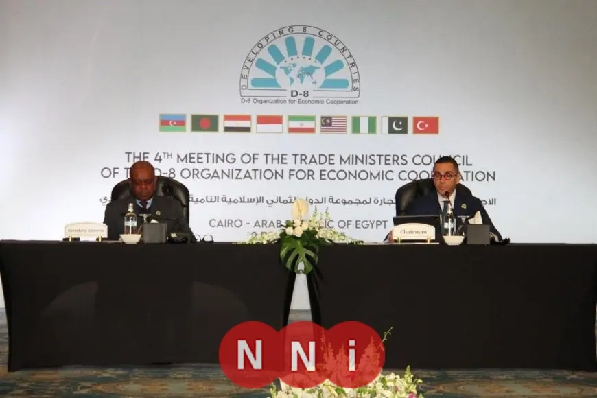 وزير الاستثمار يقود اجتماعات الدورة الرابعة لمجلس وزراء التجارة في مجموعة الدول الثماني النامية D-8