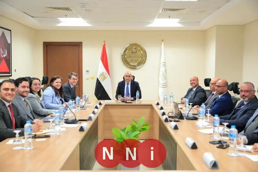 نجاح وزارة التعليم في تقليل كثافة الطلاب وسد نقص المعلمين