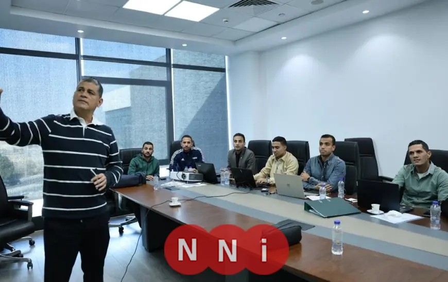 اجتماع فني هام بين أوسكار رويز والحكام لمراجعة قرارات مثيرة للجدل