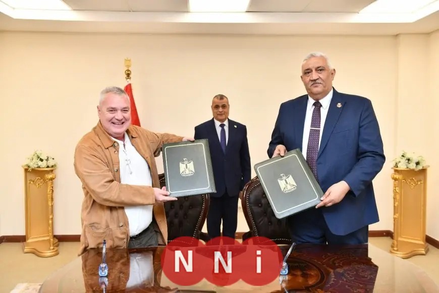 وزير الإنتاج الحربي يوقع عقد تعاون مشترك يعزز التصنيع العسكري