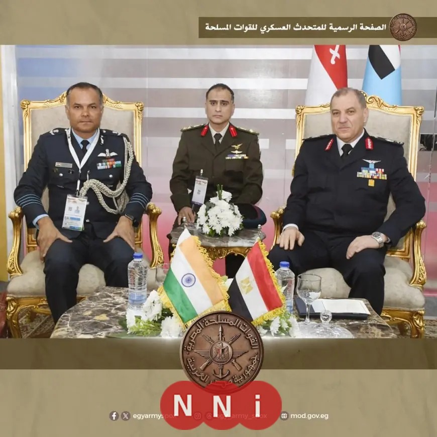 محادثات ثنائية مهمة بين قادة الأفرع الرئيسية وكبار قادة القوات المسلحة في معرض إيديكس 2025