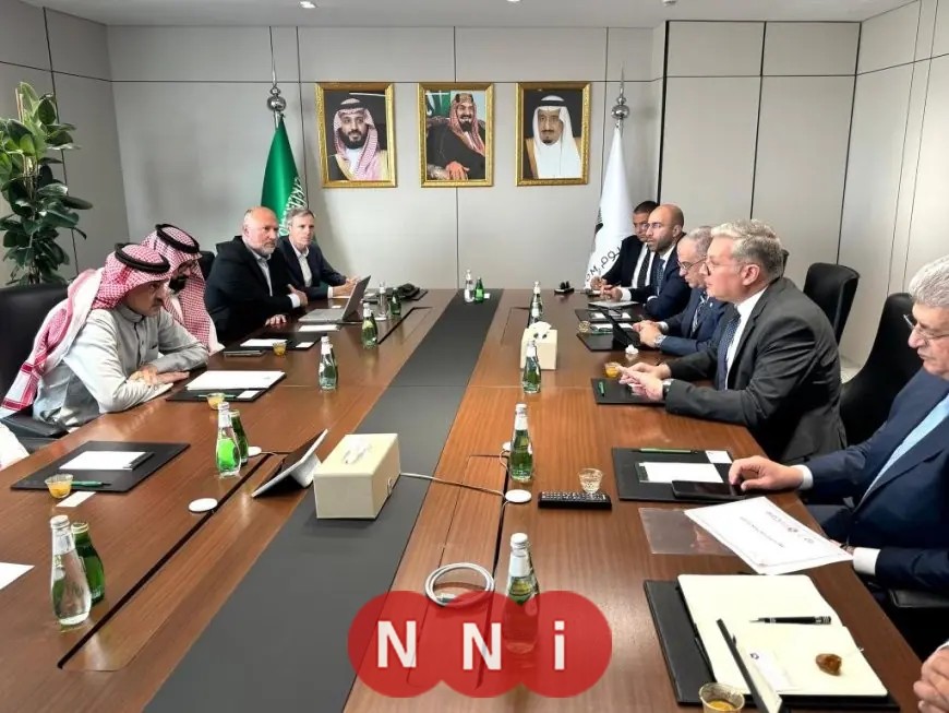 وزير البترول يخطط لزيادة دور الشركات المصرية في مشروع نيوم في السعودية