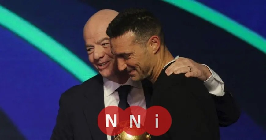 جياني إنفانتينو يقدم اعتذارًا رسميًا لمدرب الأرجنتين نتيجة خطأ بروتوكولي في قرعة كأس العالم