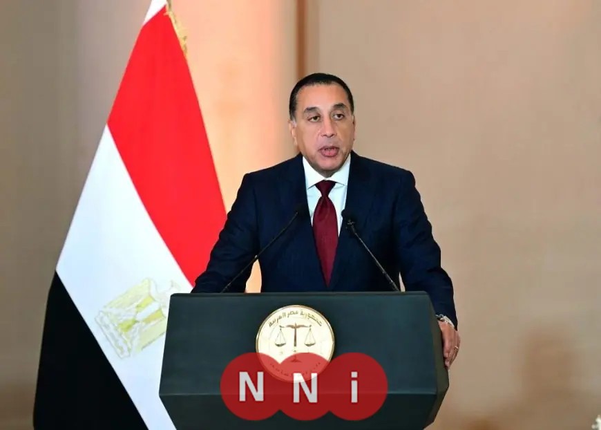 رئيس الوزراء يبحث مع محافظ البحيرة إنجازات المشاريع التنموية والخدمية