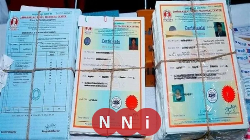 تفكيك شبكة تصنيع مليون شهادة مزيفة في تخصصات حساسة بالهند