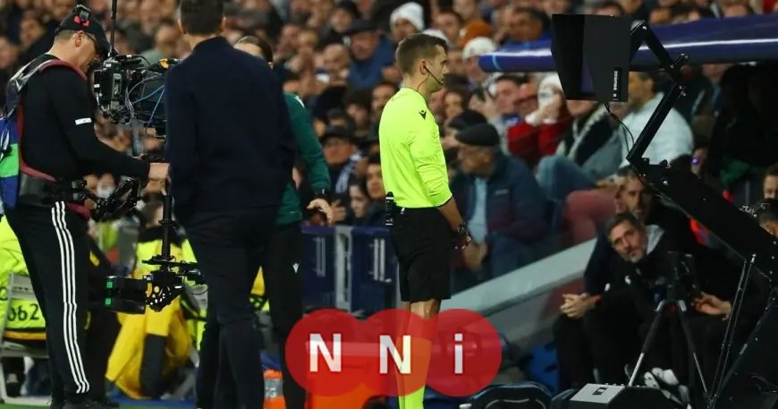 اكتشف الحكم الذي يحتسب أكثر ركلات جزاء في تاريخ دوري أبطال أوروبا