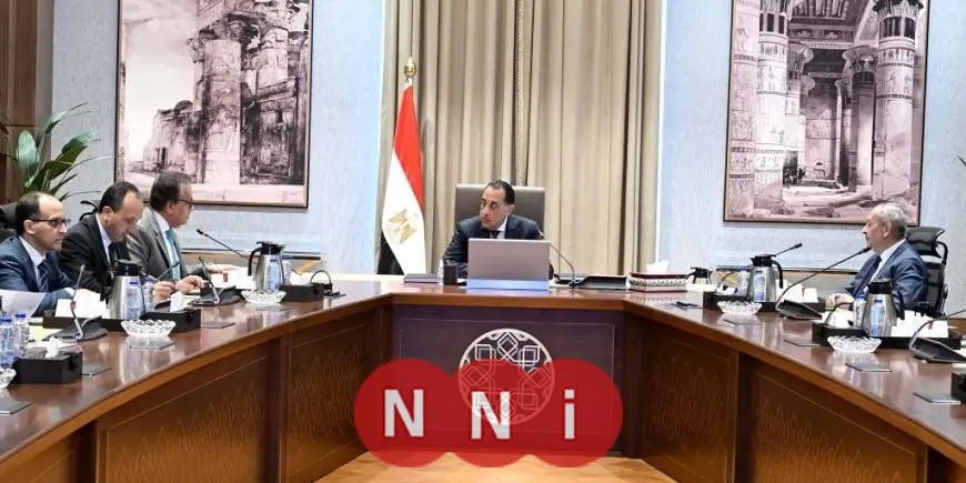 مدبولي يستعرض تقدم مشروع تطوير مدينة النيل الطبية معهد ناصر