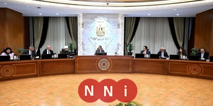 رئيس الوزراء يدعو لتكثيف الجهود لتعزيز الأنشطة والخدمات لمواطني المحافظات الحدودية