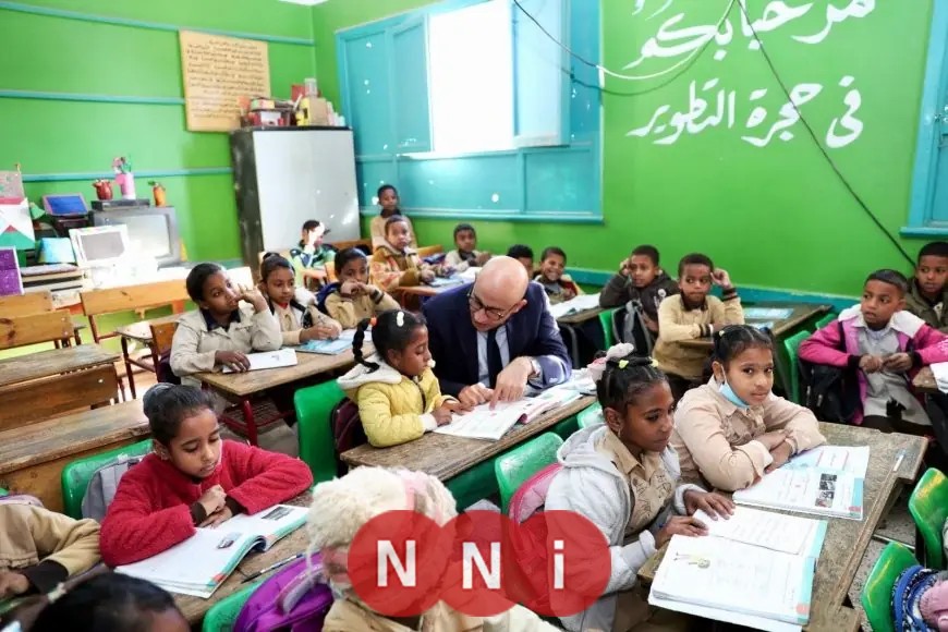 وزير التربية والتعليم ومحافظ أسوان يزوران ٦ مدارس في إدفو لضمان سير العملية التعليمية بكفاءة