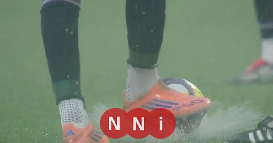 الأمطار الغزيرة تؤجل الشوط الثاني في مواجهة نارية بين السعودية والإمارات بكأس العرب