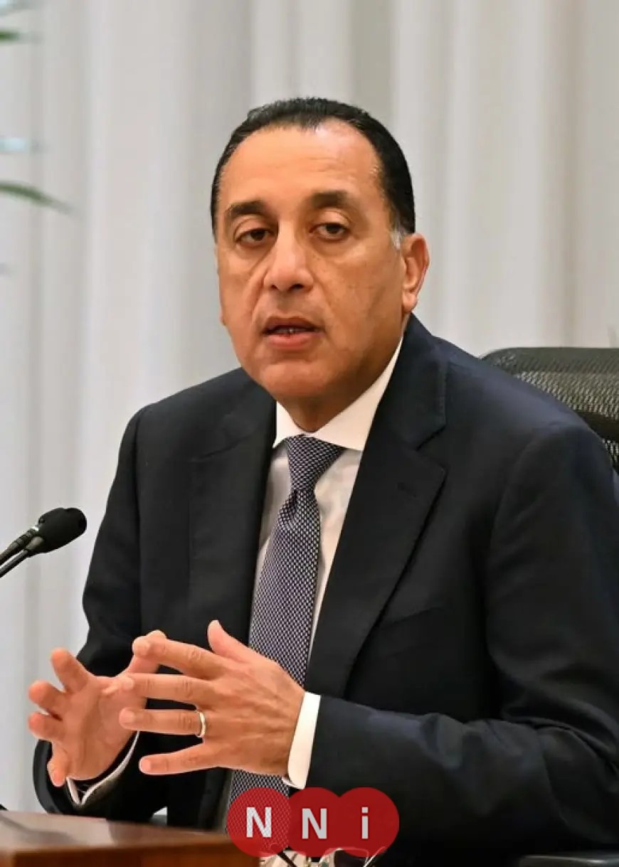 رئيس الوزراء يغادر بيروت متوجهاً إلى القاهرة