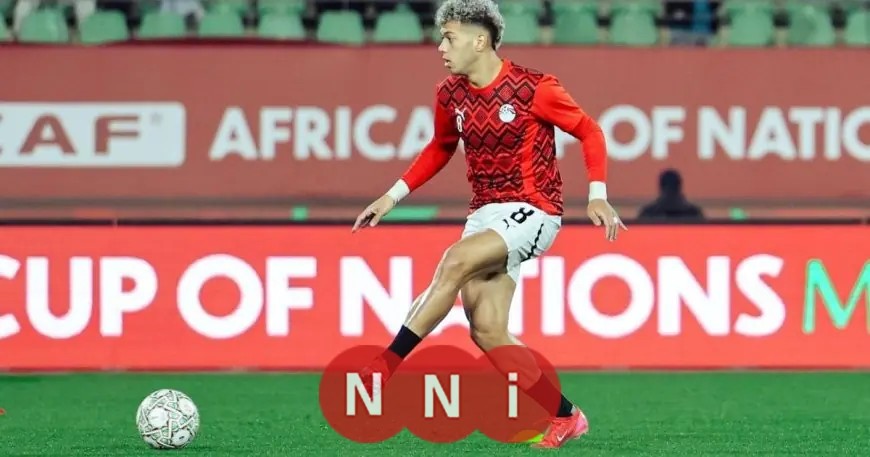 جماهير مصر في حيرة بسبب تبديل إمام عاشور: إصابة أم قرار فني؟