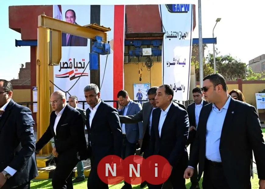 رئيس الوزراء يتفقد مشروعات حياة كريمة لتحسين حياة القرى في مركز الصف بالجيزة