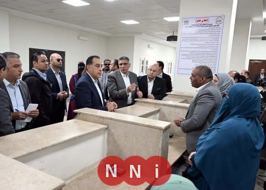 رئيس الوزراء يزور مجمع خدمات المواطنين في قرية الودى ضمن مشروعات حياة كريمة بالصف