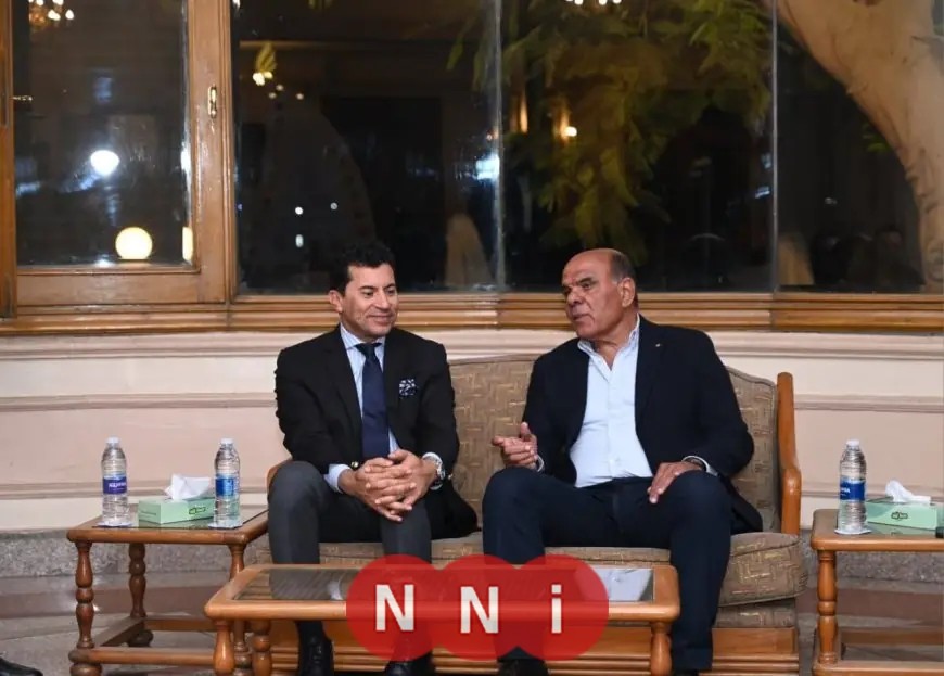 وزير الرياضة يؤكد حرص الدولة على استقرار الأندية ودعمها الكامل