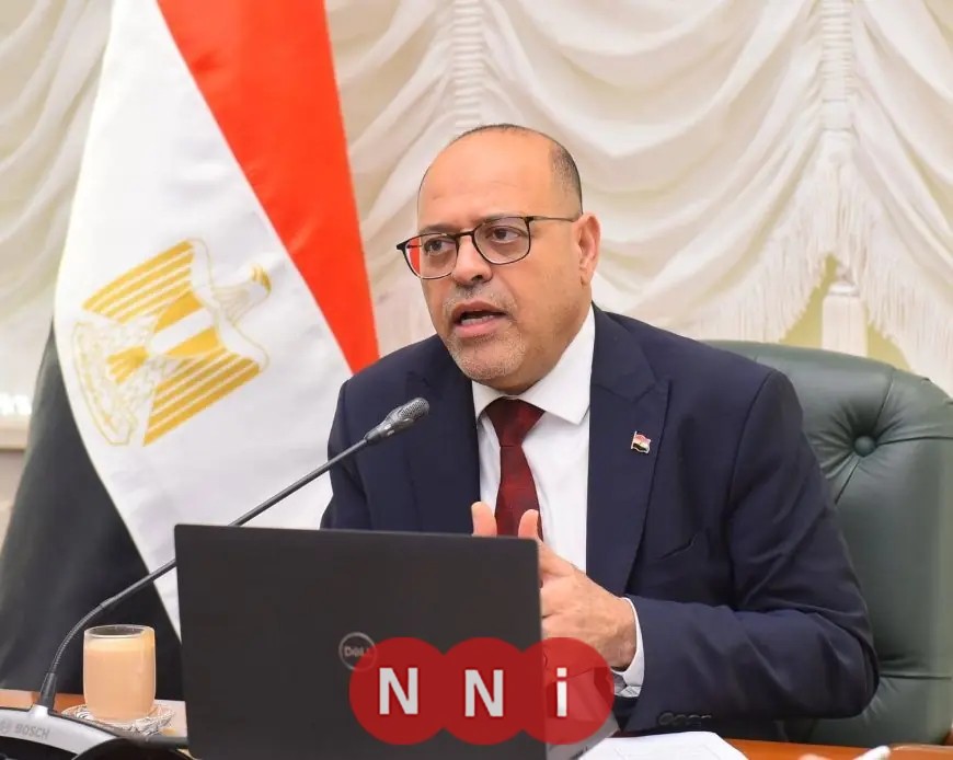 وزارة العمل تعلن عن 7 وظائف مسموح بها تشغيل الموظفين حتى 12 ساعة يوميا