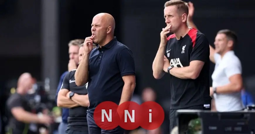 ليفربول يستغني عن خدمات مدربه بعد تلقي 12 هدفاً في شباكه