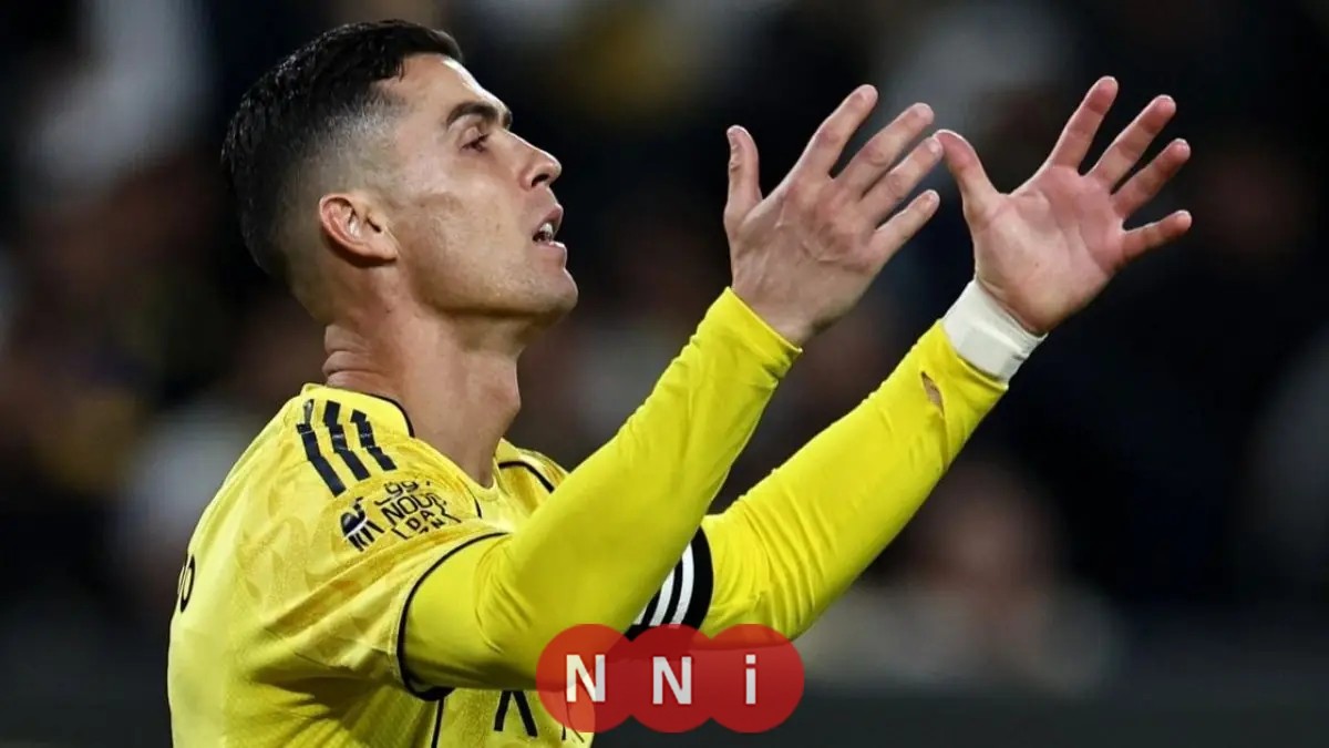 كريم بنزيما يسطع بتشكيلة الجولة 14 في الدوري السعودي وسط غياب نجوم النصر