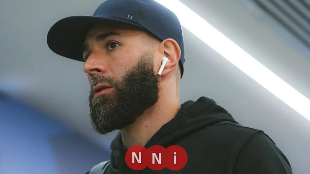 تقارير فرنسية: استياء بنزيما من عرض الاتحاد للتجديد ورفضه اللعب