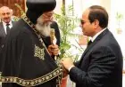 الرئيس السيسي يدعم البابا تواضروس هاتفيًا بعد نجاح عمليته الجراحية