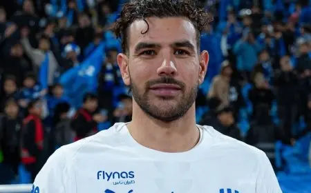 ثيو هيرنانديز يقترب من تحقيق إنجاز تاريخي مع الهلال في الدوري السعودي