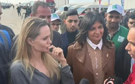 أنجلينا جولي تزور رفح وتكشف عن مآسي الفلسطينيين التي تتجاوز التوقعات