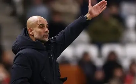 غوارديولا: حظي مع مانشستر سيتي واستفادته من خسارة تشيلسي لمدرب مميز