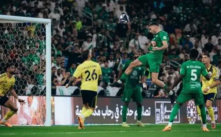 الأهلي يتفوق على النصر بثلاثة أهداف في ديربي الدوري السعودي