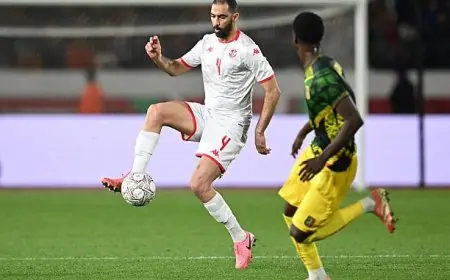 منتخب مالي المكون من 10 لاعبين يسطر تعادلاً سلبياً مع تونس في الشوط الأول