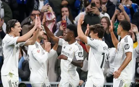 ريال مدريد يسحق بيتيس بخمسة أهداف ويواصل المطاردة نحو صدارة الدوري الإسباني