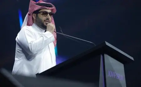 تركي آل الشيخ يطرح تذاكر مباراة Fanatics Flag Football Classic المثيرة