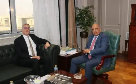 وزير الكهرباء يعلن تغييرات جوهرية في تشغيل المحطات لرفع الجودة وتحقيق الاقتصاد