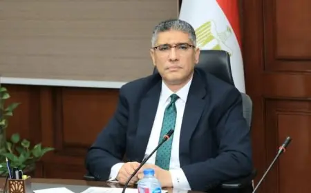 محافظ الجيزة يعلن عن تغييرات هامة في قيادات أحياء الهرم والعجوزة وكرداسة