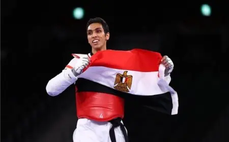 وزير الرياضة يبارك لسيف عيسى تتويجه بجائزة أفضل لاعب في أفريقيا لعام 2025