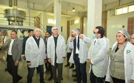 جولة مثيرة لوزير التموين ومحافظ المنيا في مصنع سكر أبو قرقاص مع انطلاق موسم الحصاد