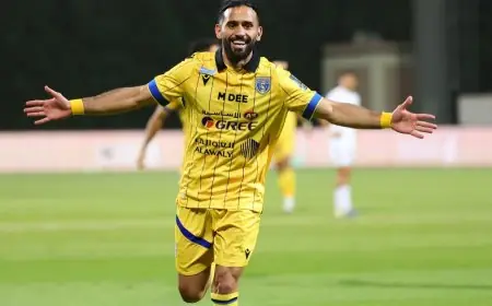 الهلال يعزز صفوفه بضم سلطان مندش من التعاون في صفقة ثانية