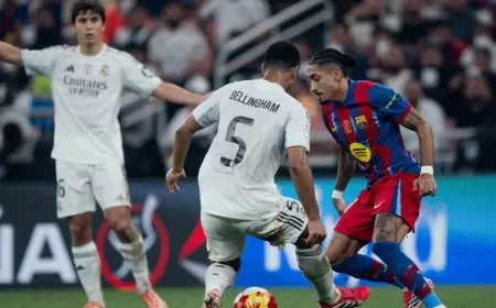 حسم رافينيا الكلاسيكو بتتويج برشلونة بالسوبر الإسباني ضد ريال مدريد