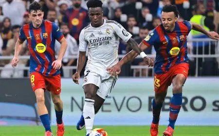 إصابة فينيسيوس تثير الجدل في مواجهة ريال مدريد وبرشلونة