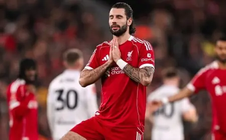 ليفربول يكتسح بارنسلي وسوبوسلاي يثير الدهشة باستحضار صلاح